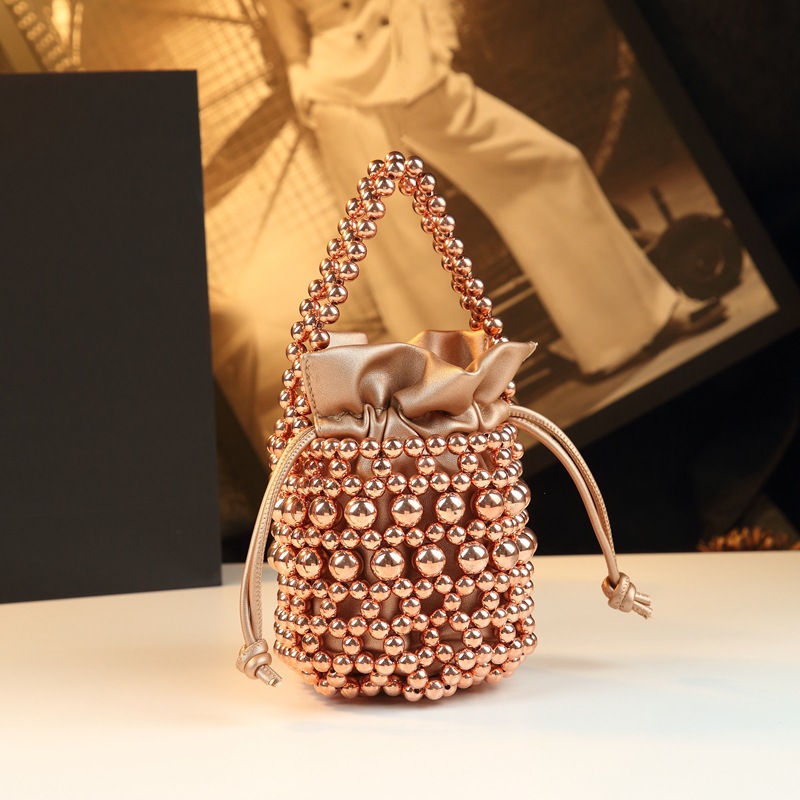 Beaded bag with pearls, popula - Interior Design Online Free 评论和价格